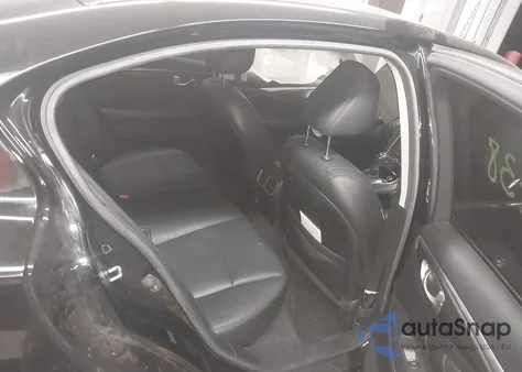 2018 Infiniti Q50 2.0T Pure z USA, uszkodzony, nr VIN JN1CV7AP2JM241378